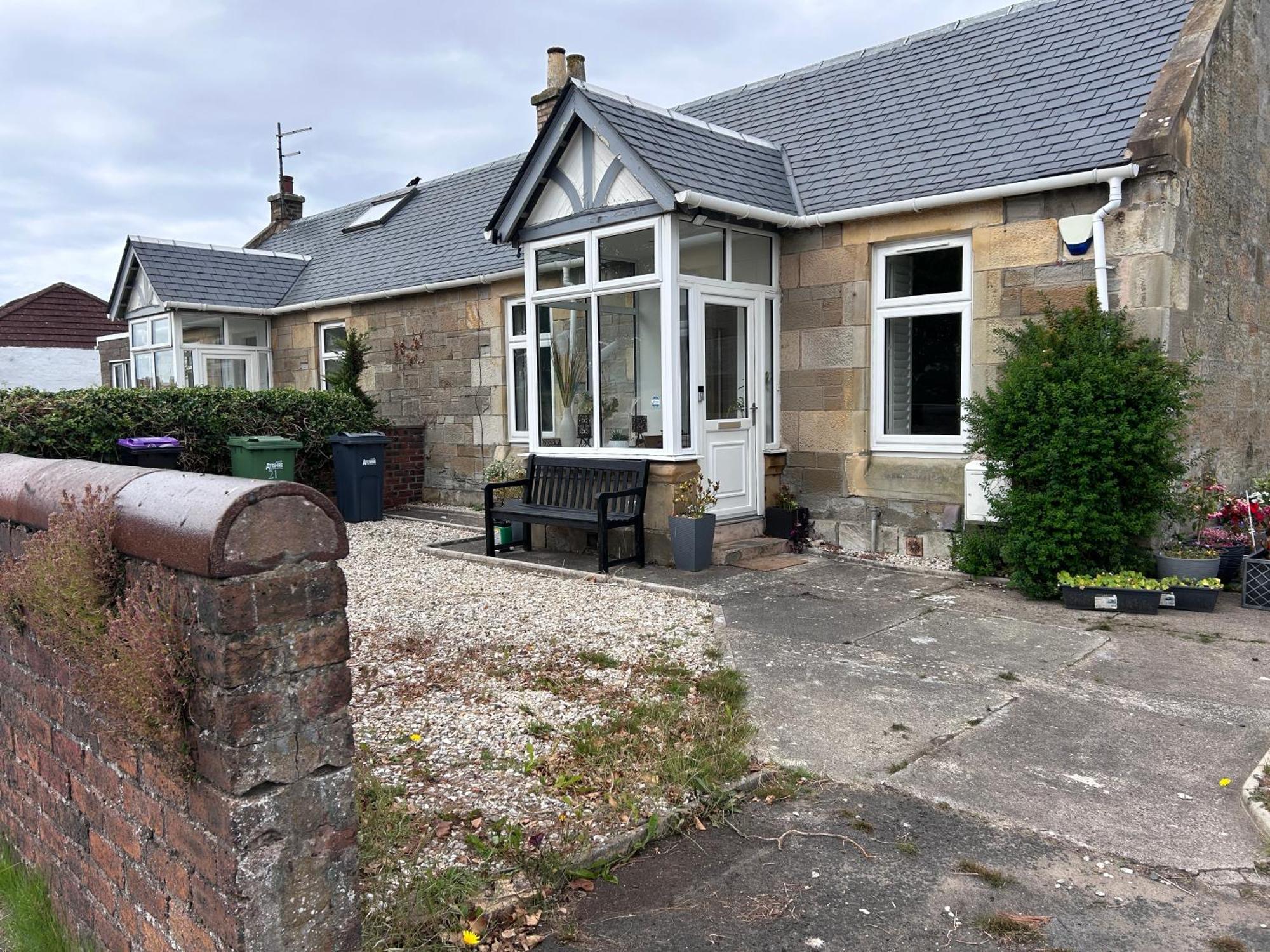 Traditional 129 Year Old Cottage Prestwick Exterior photo